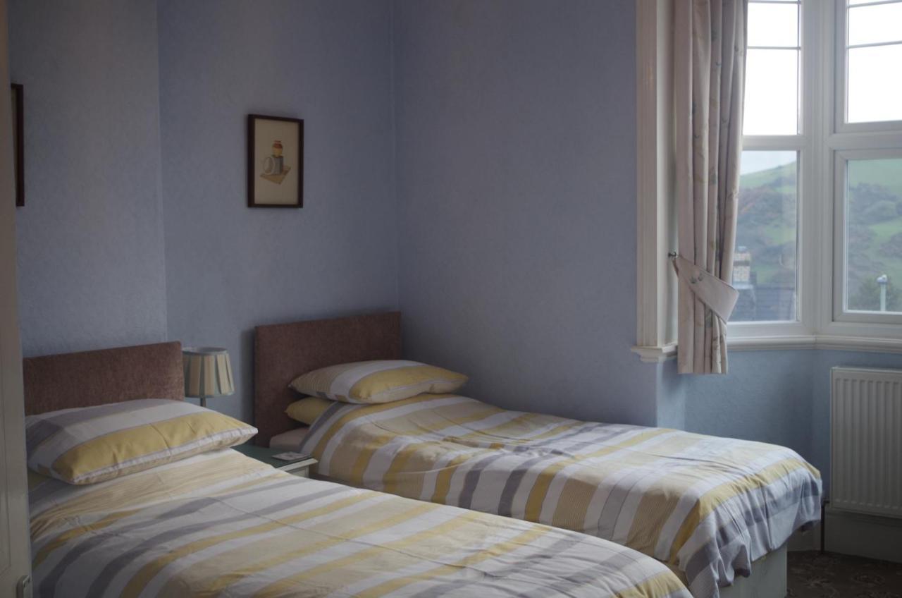 Varley House Ilfracombe Buitenkant foto